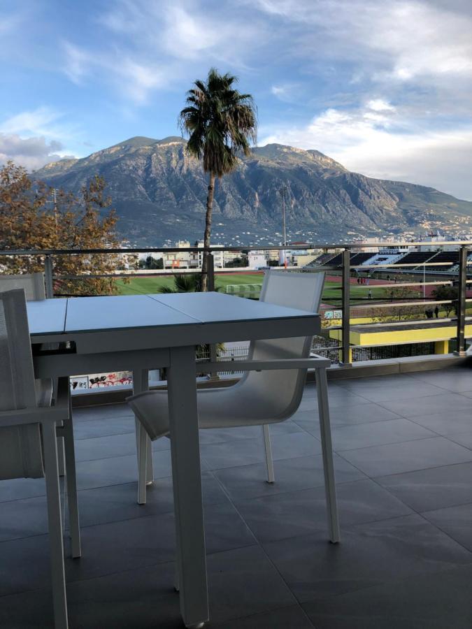 Elion Luxury Apartments Каламата Экстерьер фото